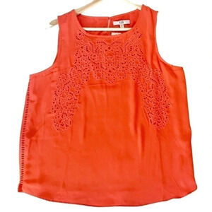 NWT Q&A Sleeveless Martie Embroidery Detail Blouse